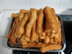 怎樣檢測油條中是否含有明礬？